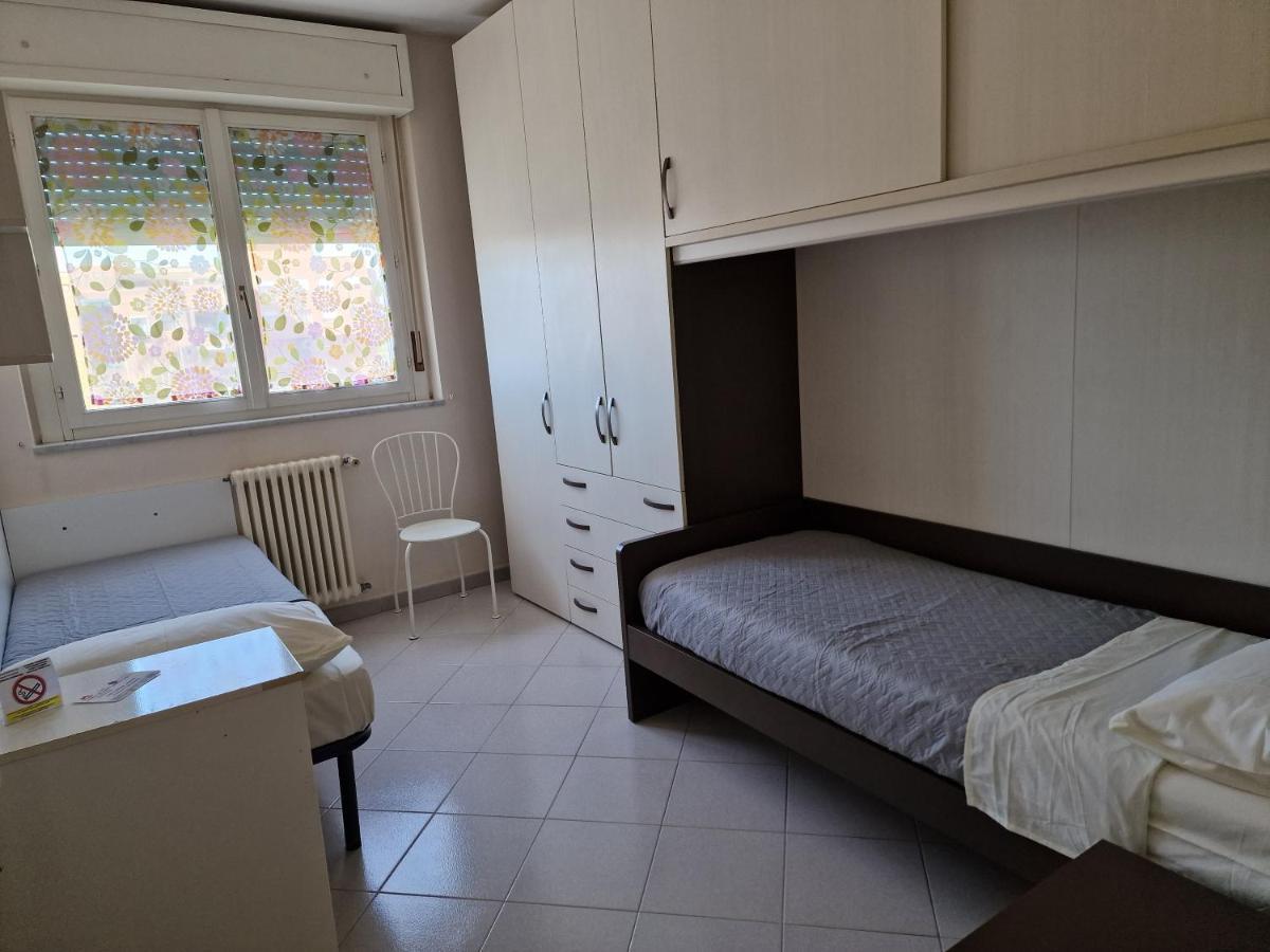 Casa Parco Levante Ліворно Екстер'єр фото